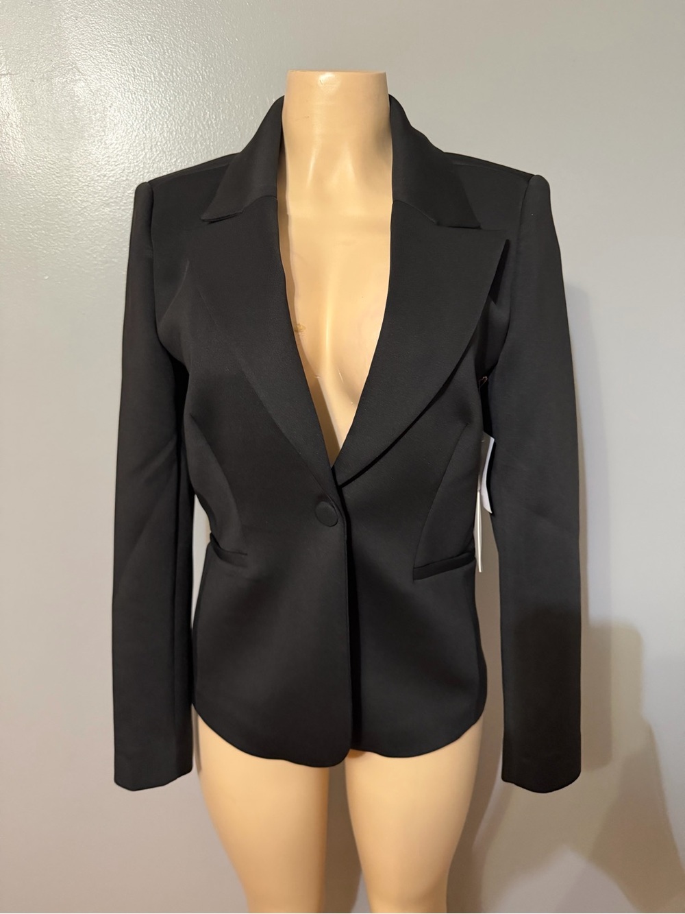 Good American Black Tailored Single-Button Blazer